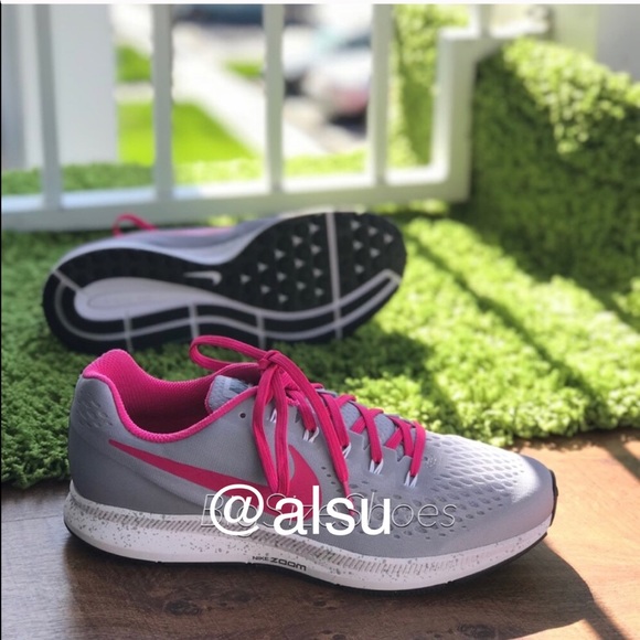 NWT NikeID Zoom Pegasus 34 Grey Pink WMNS - Picture 2 of 7